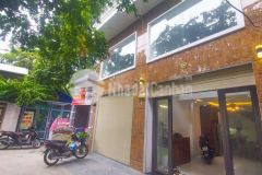 Bán nhà bồ đề, long biên, trước nhà rộng thoáng ô tô vào, sát phố, 43m2x 6 tầng, 6 tỷ 2