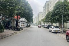 Bán đất 94 thượng thanh, long biên, 80m, rộng 5.2m, 6.5 tỷ