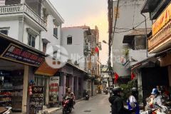 Bán nhà phan đình giót lô góc ngõ thông, cách 30m là khu đấu giá ô tô dừng đỗ ngày đêm giá quá ng