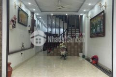 Bán nhà ngọc thụy, long biên, 100m x 4 tầng, mt 5m, ô tô, gần cầu long biên, 8.5 tỷ