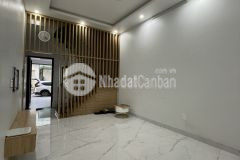 Bán căn nhà 4 tầng mới tinh trung tâm cột 3,hạ long giá 7 tỷ