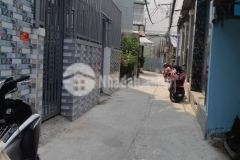 Nhà phú định 40m2 4 tầng hẻm 3m thông chỉ 6.2 tỷ.