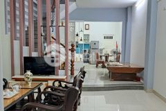 Cho thuê nhà 3 tầng hưng hóa, giá 12trth