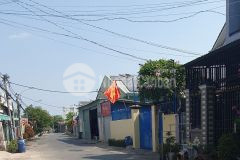 Nhỉnh 3 tỷ mt kinh doanh, tăng nhơn phú a, sd 77 m2 2 tầng đường xe tải hiếm.