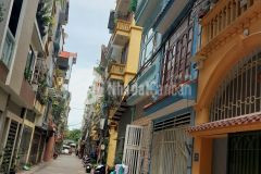 Bán nhà thạch bàn long biên, phân lô vỉa hè ô tô tránh, kinh doanh, 40m 4 tầng full nội thất, nhỉn