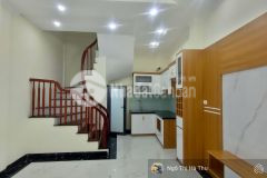 Bán nhà đức giang ngô gia tự mới tinh ô tô đỗ cổng loanh quanh 3 tỷ