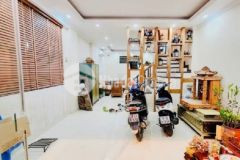 Võ chí công lô góc 3 thoáng thông số vàng trong làng đất