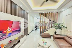 Bán nhà đẹp nhất phố triều khúc 43m2 mt3.8m giá 3.5tỷ