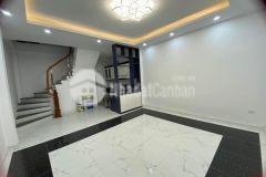 Bán nhà kim giang 46m2 5t ô tô ngõ thông nhà vuông thoáng đẹp giá 4.3 tỷ