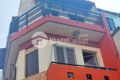 Nhà 3 tầng đẹp xinh, 4pn, gần chợ chỉ 4,9 tỷ