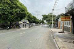 Đất nhiều quá bán bớt miếng đất 10x18 nhỉnh 9 tỷ ở trường thọ thủ đức