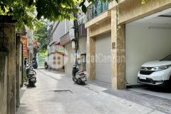 Cần bán nhà quận thanh xuân, oto cất trong nhà, nhà mới. 41m x5 tầng. 6,x tỷ