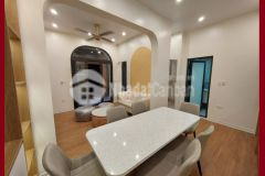 Bán nhà giáp bát, mới đẹp ở ngay, 41m2, 5 tầng, 6.75 tỷ.