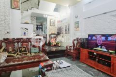 Mặt tiền kinh doanh chợ tân bình, 5 tầng, 100m2 ngang 5m.