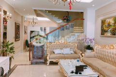 Bán nhà đường cộng hòa, 130m2 5.5 x 25, nhà đẹp, 9.2 tỷ giá đầu tư