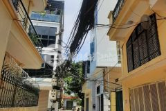 Cần bán nhà ngõ 173 hoàng hoa thám 69m2 xây 4 tầng hơn 10 tỷ