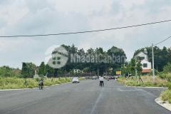 Kẹt tiền bán gấp 5 lô becamex, trung tâm tx chơn thành, giá f0.