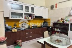 Bán nhà mặt hồ linh quang giá 6.6 tỷ, 38m x 4t oto vào, kd được