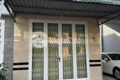 Chủ gửi cho thuê nhà mới kdc hàng bàng gần trường hoc, gần chợ, bệnh viện