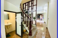 Bán nhà ngõ 143 nguyễn chính, lô góc, kinh doanh, mới ở luôn, 38m2, 5 tầng, chỉ 6,75 tỷ.