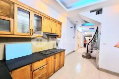 Bán nhà ở ngay thụy khuê, tây hồ, dt 43m2, giá 5.3 tỷ.