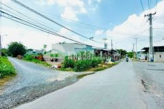 Bán gấp miếng đất 168m2 ở an tịnh trảng bàng giá 550 triệu.