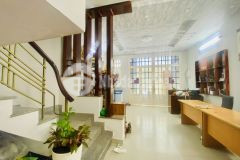 Nhà mặt tiền, 40m2, 4 lầu, phú nhuận, giá 12.2 tỷ,