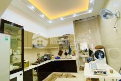 Bán nhà hẻm ô tô phan văn hân bình thạnh ngang 4,2m chỉ 5x tỷ