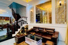 Bán nhà mặt tiền nguyễn trọng tuyển phú nhuận, ngang 10m dài 25m chỉ 49 tỷ