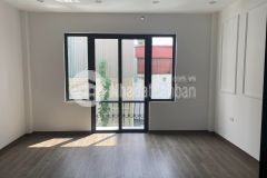 Hot nhà đẹp ngõ cổng trắng, khâm thiên giá 4.35 tỷ, 37m2x5t, ở luôn ảnh thật