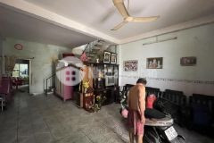 Bán nhà mặt tiền sát lạc long quân, tân bình, 5.3x17, chỉ 10 tỷ nhỉnh