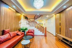 Bán gấp nhà trần quốc hoàn,cầu giấy,65m,4m,5.5m,ô tô,giá chỉ 11 tỷ lh hải cg 0966866250