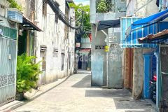 Hàng thơm nhà trệt lửng hẻm lê văn lương, p.tân kiểng, quận 7