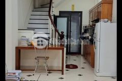 Bán nhà định công hoàng mai, dt 44m2, 5 tầng, giá 3.75 tỷ, gần ô tô.