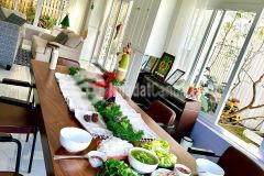 Bán căn biệt thự sân vườn đẹp nhức nhối gần ngã năm đại học tầm 600m