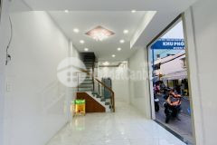 Mặt tiền gần vòng xoay lê đại hành, quận 11, 40m căn góc 2 mt xe tải, nhỉnh 6 tỷ