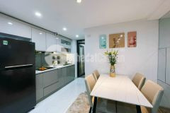 Chỉnh chủ cần bán gấp nhà bà triệu 50m2x5t, mt 4m. ngõ thông rộng. giá nhỉnh 4 tỷ