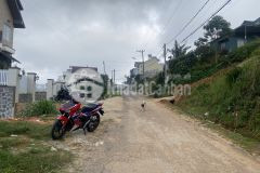 Ban đât măt tiên đương cao ba quat p7 đa lat