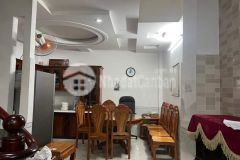 Hẻm ô tô đỗ cửa khu phân lô đồng bộ bàu cát, 4 tầng 50m2 giá 5.x nhỏ xíu.