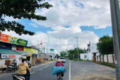 Cho thuê đất mặt tiền trương vĩnh nguyên 70 triệu.