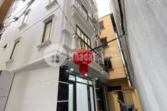 Siêu hiếmphố trích sài 40m, 5 tầng, nhỉnh 4 tỷ, lô góc, nhà đẹp ở ngay.