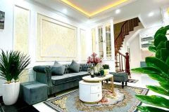 Cần bán căn nhà quận thanh xuân, ngã tư sở. 41m x4 tầng, mt 3,9m giá 4,x tỷ