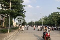 Bán đất đấu giá thạch bàn, vỉa hè, ô tô tránh, 100 m2, mặt tiền 7 m, giá chỉ 11 tỷ.