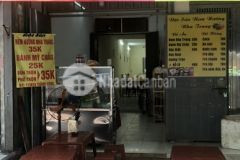 Do chuyển đổi mô hình kinh doanh nên cần sang nhượng của hàng