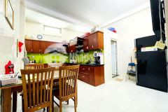 Bán nhà trưng nhị ô tô đỗ, 2 tầng kiên cố 3pn, 90m2 chỉ 4.x tỷ. 0905.880.363