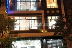 Hàng hiếm cần tiền bán nhanh, phường quảng cư, tp sầm sơn, dt 200m2, 10x20, vuông đét 3,5 tầng