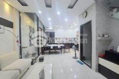 Xe hơi vào nhà bán nhà 5 tầng hẻm 6m đường 32, 56m2 4.2x13.3m, 9.8 tỷ tl