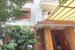 Bán bt kđt yên hoà,cầu giấy. dt 120m x 5 tầng,mt 10m,có hầm,hoàn thiện. giá 39,5 tỷ.lh 0964769634