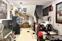Bán nhà đẹp phố lê thanh nghị, hbt, ô tô, 45m, 5t, mt 4 m, 5 tỷ 9, lh 0984417892.