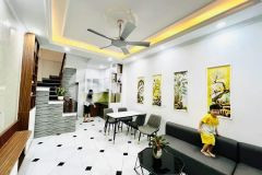 Cách phố rất gần tiện ích đầy đủ khu vực tương lai sáng lạn, gần hồ hạ đình.